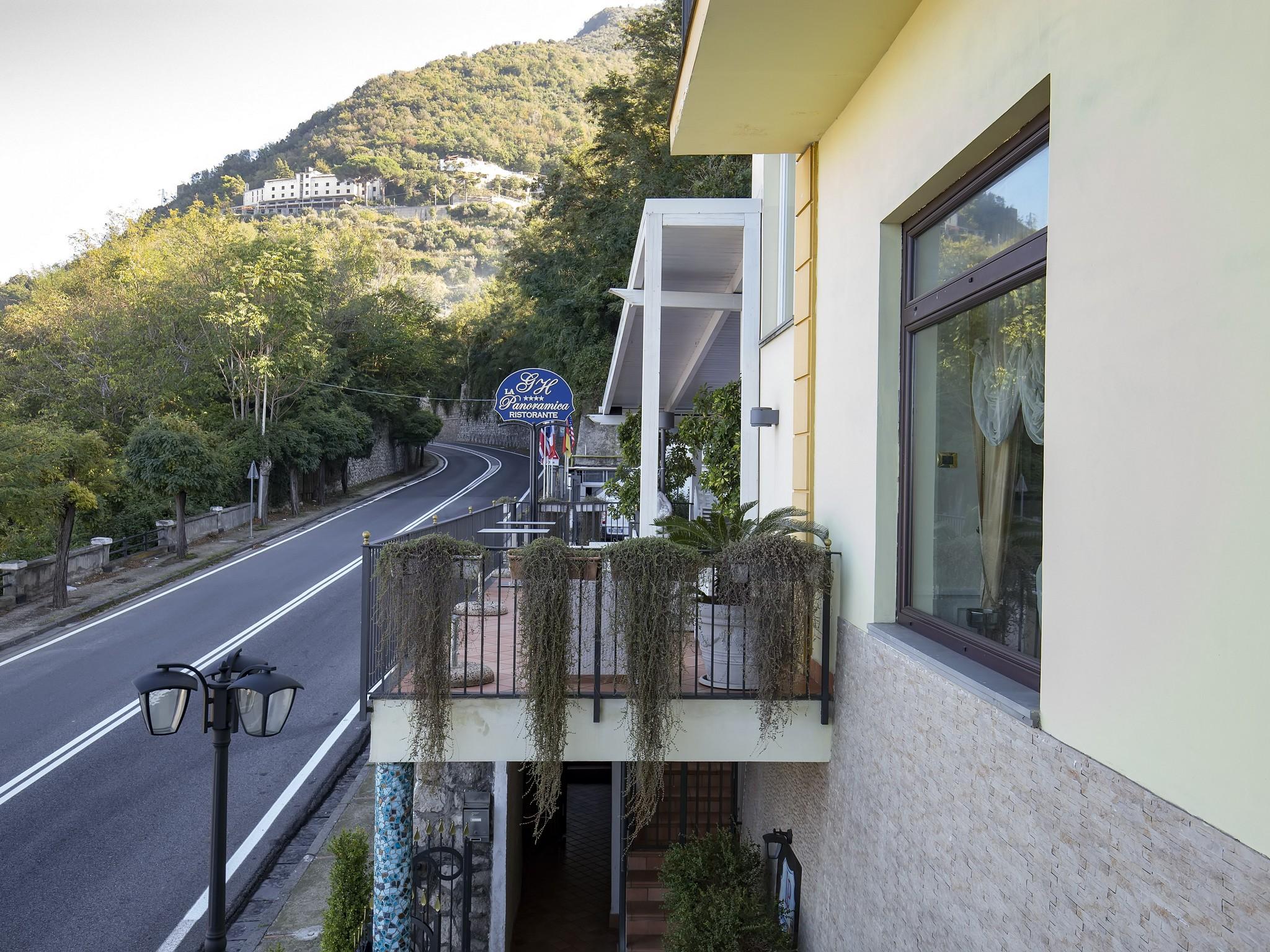 La Panoramica Hotel Castellammare di Stabia Kültér fotó