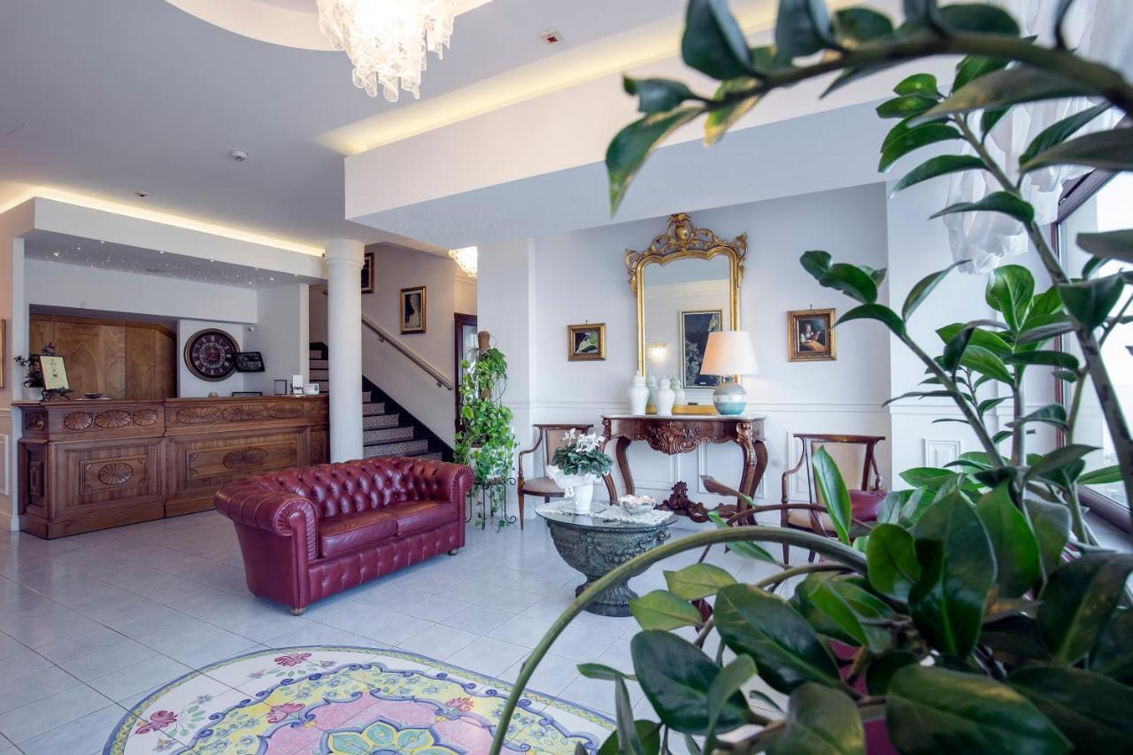 La Panoramica Hotel Castellammare di Stabia Kültér fotó
