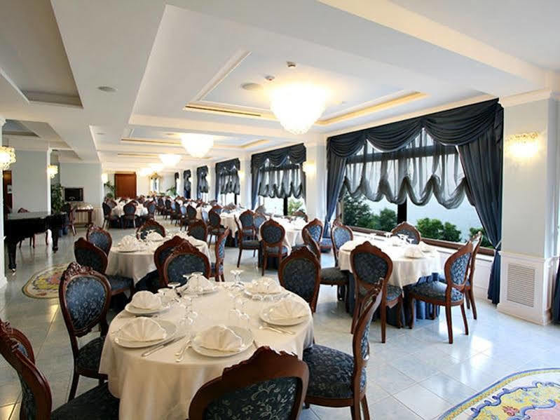La Panoramica Hotel Castellammare di Stabia Kültér fotó